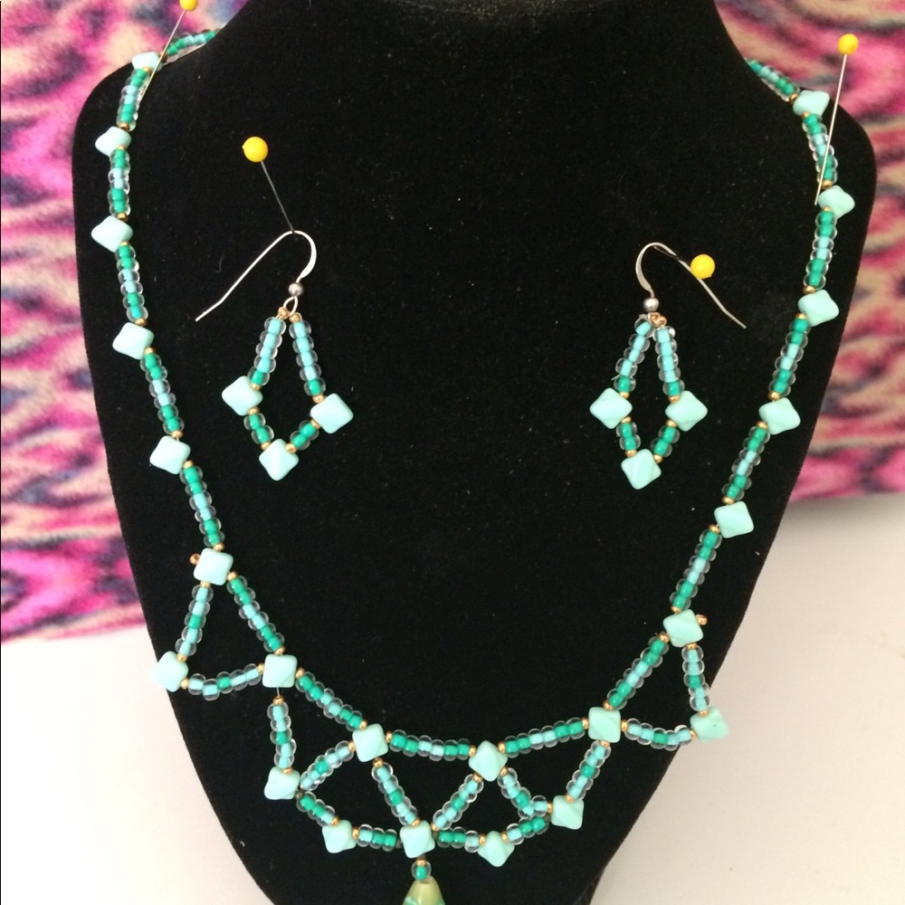 Necklace & Earrings